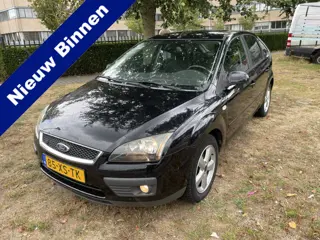 Ford Focus 1.8-16V Ambiente Flexifuel Auto heeft 148000 gelopen andere teller in gekomen zie auto pa
