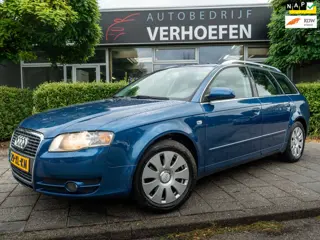 Audi A4 Avant 2.0 Advance | AUTOMAAT | CLIMATE / CRUISE | TREKHAAK | ELEKTR RAMEN / SPIEGELS | NAP K
