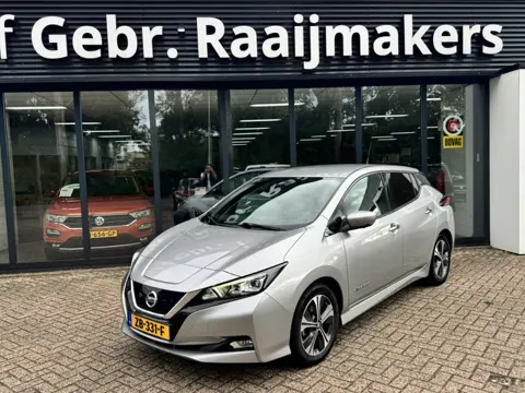 Nissan Leaf Tekna 40 kWh*85%SOH*Navi*ECC*EXPORT* (bj 2019)