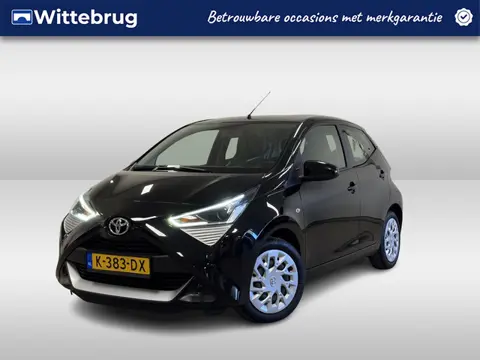 Toyota Aygo 1.0 VVT-i x-play limited (bj 2020)