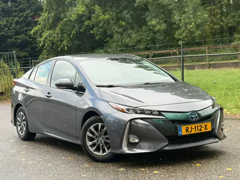 Toyota Prius 1.8 Plug-in Business Plus /Navi/Camera/Led/
