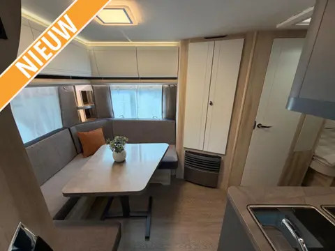 Hobby De Luxe 495 UL ACTIEPRIJS!