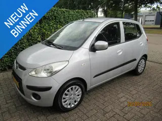 Hyundai i10 1.1 Dynamic Cool automaat