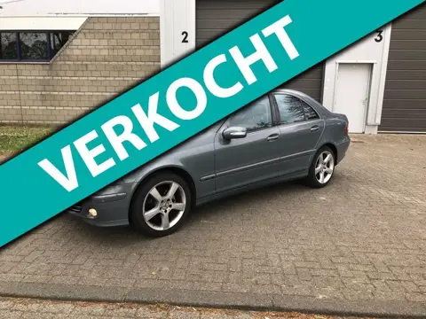 Mercedes-Benz C-klasse 200 K. Avantgarde GEZOCHT GEVRAAGD ALLE MERCEDES TOPPRIJZEN