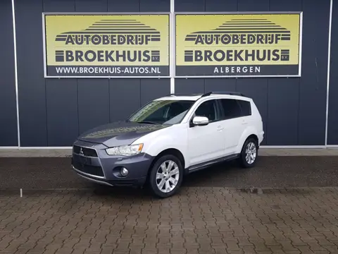 Mitsubishi Outlander 2.2 DI-D InStyle TC-SST (bj 2011)