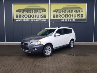 Mitsubishi Outlander 2.2 DI-D InStyle TC-SST (bj 2011)