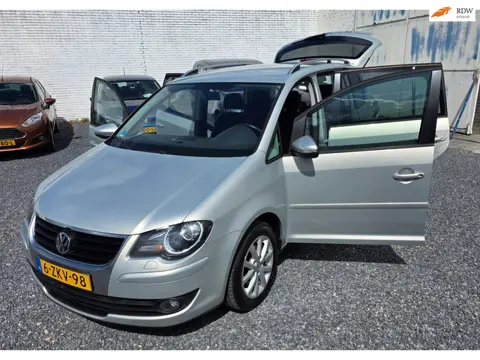 Volkswagen Touran 1.4 TSI Trendline 5 deurs zeer netjes
