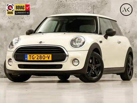 MINI One 1.2 One Sport (AIRCO, STOELVERWARMING, BLUETOOTH, SPORTSTOELEN, GETINT GLAS, ELEK RAMEN, NI