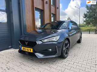 Cupra Leon 1.4 e-Hybrid VZ Business