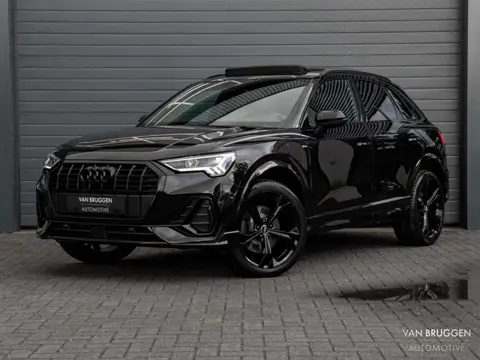 Audi Q3 45 TFSI e S-Line Pano Trekhaak BTW Keyless 20" CarPlay