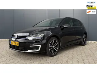 Volkswagen Golf 1.4 TSI GTE Airco Cruise Leder Navi Camera