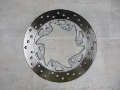 ACHTER REMSCHIJF KTM 200 Duke 2012 - 2016