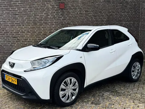Toyota Aygo X 1.0 VVT-i MT Play Carplay Camera Cruise-Control Adaptief