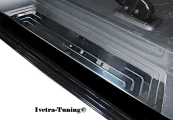 Instaplijsten VW Transporter T5 - T6 | Voetplaten VW T5 - T6