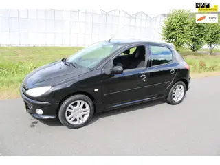 Peugeot 206 1.4 Air-line 2 5 Drs met Airco en Nieuwe Apk