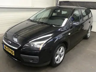 Ford Focus Wagon 1.6-16V Futura - Trekhaak - Cruise Control