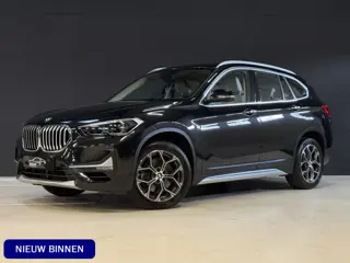 BMW X1 sDrive20i Business Edition Plus | Head UP | Trekhaak | Leder | Stoelverwarming