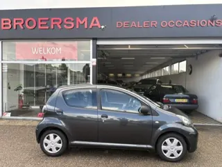 Toyota Aygo 1.0-12V Access 3 EIGENAAR * NIEUWE APK *