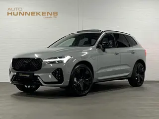 Volvo XC60 T8 PHEV AWD Ultra Black Edition Trekhaak | Bowers & Wilkins |  Massage | Open dak |  Stoe