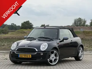 MINI Cabrio 1.6 One Sidewalk | Navi | Nieuwe APK