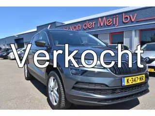 Škoda Karoq 1.0 TSI Business Edition Plus , TREKHAAK , CLIMATR , NAVI , A UITRIJ CAM , PDC V+A ,