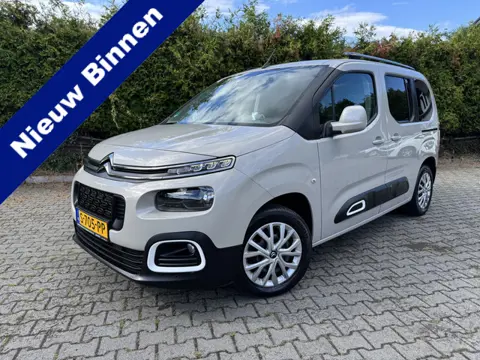 Citroën Berlingo 1.2 PureTech Shine ACC, Navi, DAB, HUD, All Season, Trekhaak