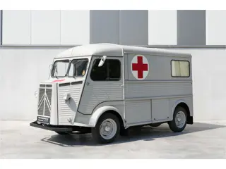 Citroën HY Ambulance M1227 (bj 1963)
