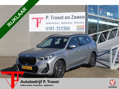 BMW X1 xDrive25e Orig NL auto/Dealeronderhouden/Sfeerverlichting/Apple carplay/Navigatie/Achteruitri