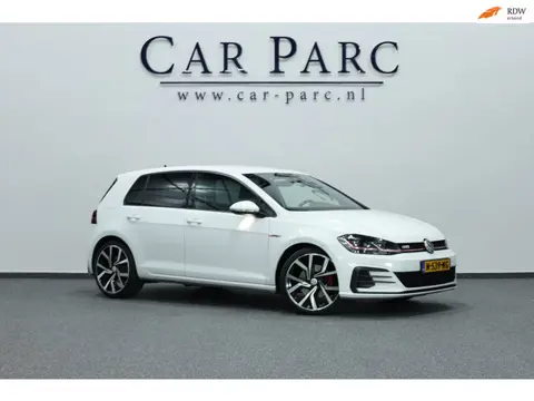 Volkswagen Golf 2.0 TSI GTI Performance LED/VIRTUAL/S.VERWARMING/19" LMV/ACC/ECC/LINE/12 MDN GARANTI