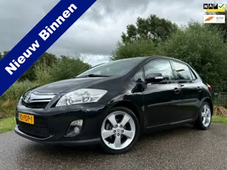 Toyota Auris 1.8 Full Hybrid Dynamic Automaat / 1e Eigenaar / Key-Less / Camera / Navi / Clima / Tre