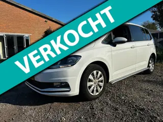 Volkswagen Touran 2.0 TDI SCR 2017 NL NW DIS-RIEM NAP RIJDT GOED APK 5-2027