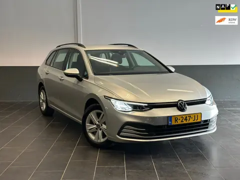 Volkswagen Golf Variant 1.0 TSI Life , 1e eig , NAP , absoluut nieuwstaat , bomvol , dealerauto