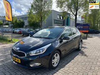 Kia Cee'd 1.6 GDI Business Pack - NAVIGATIE - CAMERA - NAP !