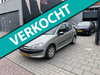 Peugeot 206 1.4 X-Design Sport Trekhaak NAP APK