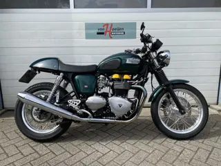 Triumph THRUXTON 900 (bj 2008)