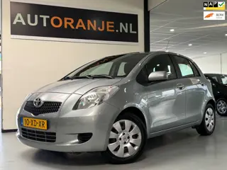 Toyota Yaris 1.3 VVTi Sol-Airco-APK-NAP!!