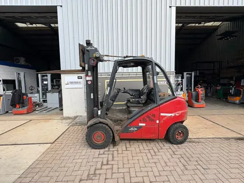 VS-22988 Diesel triplex heftruck Linde H35
