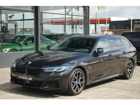 BMW 5-serie Touring 530e High Executive | M pakket | PANO | Laser