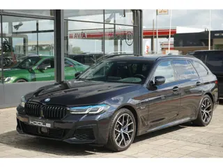 BMW 5-serie Touring 530e High Executive | M pakket | PANO | Laser
