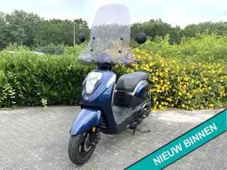 SYM Mio 50i EURO4 Windscherm SMOKE BETAAL met in3