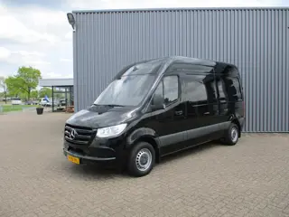 Mercedes-Benz Sprinter 214 140 Pk L2H2 Automaat Airco Carplay