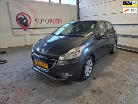 Peugeot 208 1.4 VTi Envy