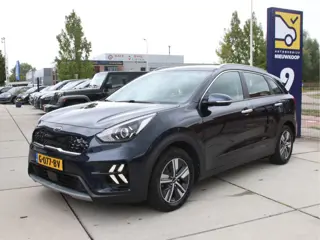 Kia Niro 1.6 GDi Hybrid DynamicLine Camera-Carplay, Trekhaak, LED, Half Leder Zomeractie!