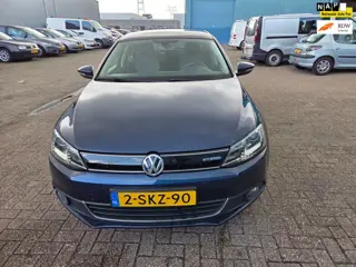 Volkswagen Jetta 1.4 TSI Hybrid Highline rijdt super