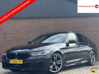 BMW 5 Serie 545e XDRIVE BUSINESS EDITION PLUS | NIEUWSTAAT!