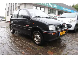 Daihatsu Cuore 850 TS nw apk 20-8-2028 met 64 dkm