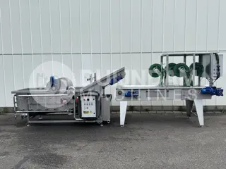 Favrin groentewasmachine voor bladgroenten met  DryFix: drooglijn