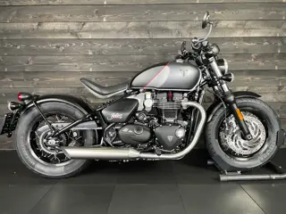 Triumph BONNEVILLE BOBBER SATIN GREY - 56098125