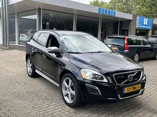 Volvo XC60 2.0 T5 R-Design Pano ACC Keyless PDC Camera