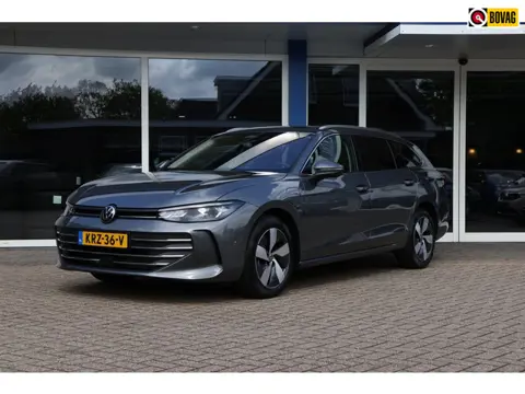 Volkswagen Passat Variant 1.5 eHybrid Business SOH 100% 360 camera trekhaak elektrische achterklep